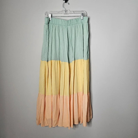 NWT Torrid Multi Colorblock Woven Tiered Maxi Skirt 1 - Picture 3 of 4